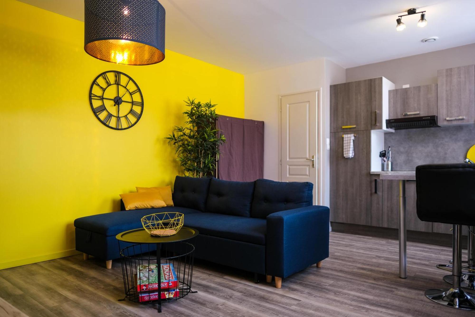 Appartement - Parking Prive Gratuit, Proche Centre-Ville Et Gare De Saint-Omer Saint-Omer (Pas-de-Calais) Phòng bức ảnh