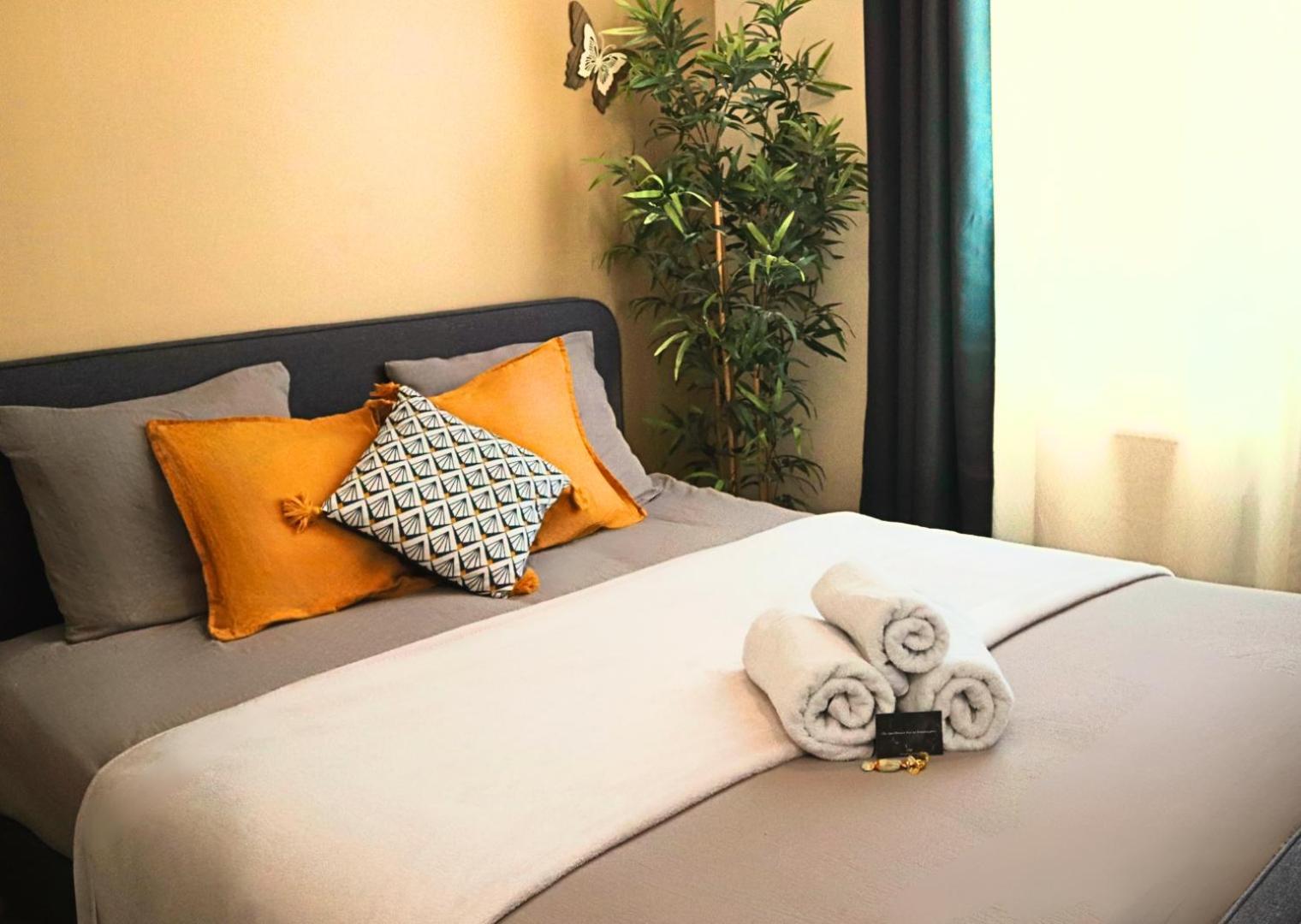Appartement - Parking Prive Gratuit, Proche Centre-Ville Et Gare De Saint-Omer Saint-Omer (Pas-de-Calais) Ngoại thất bức ảnh